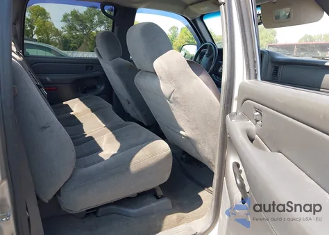 2005 Chevrolet Silverado 1500 Z71 from USA, damaged, VIN 2GCEK13T151354536